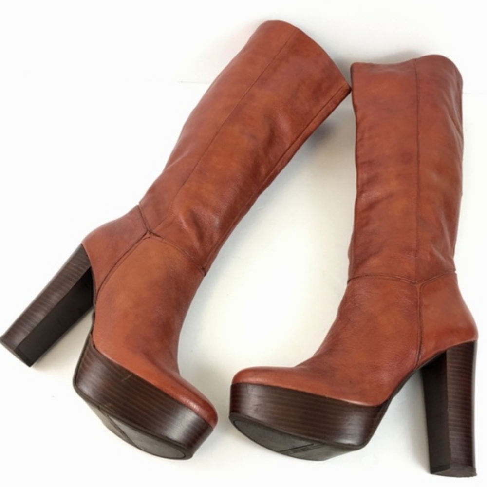ISO Nine West Escapegoat boots